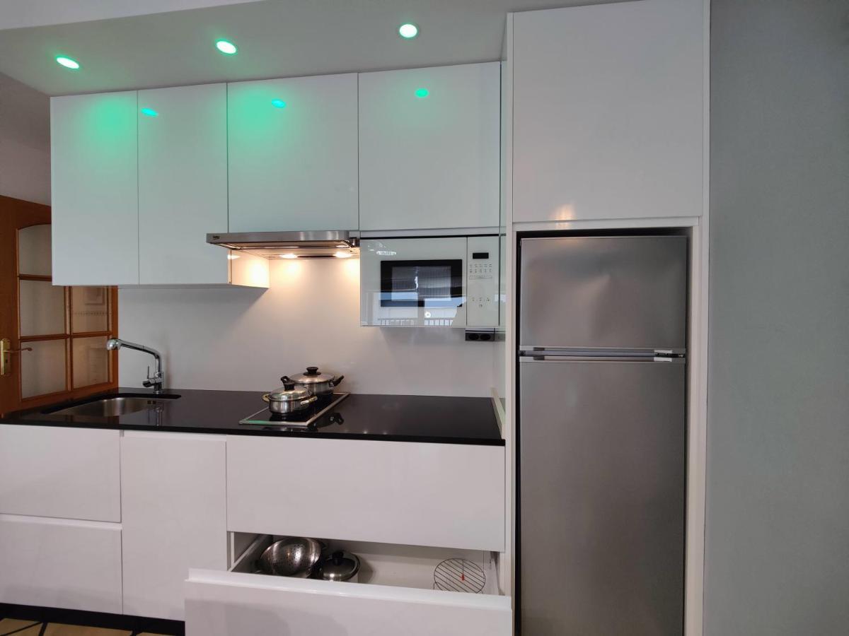 Apartment Luminoso Y Moderno O Grove
